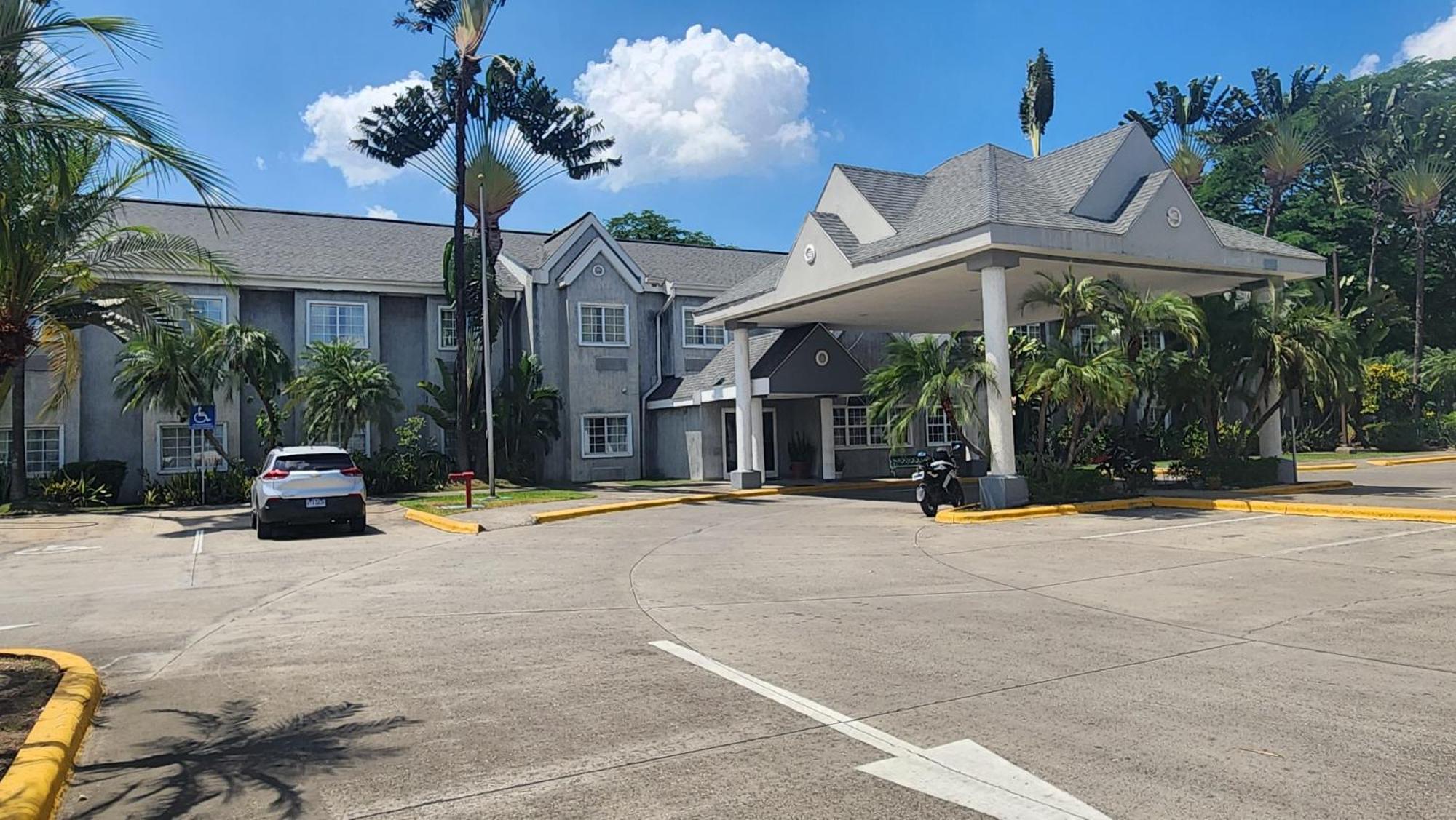 Metrotel Express San Pedro Sula Dış mekan fotoğraf