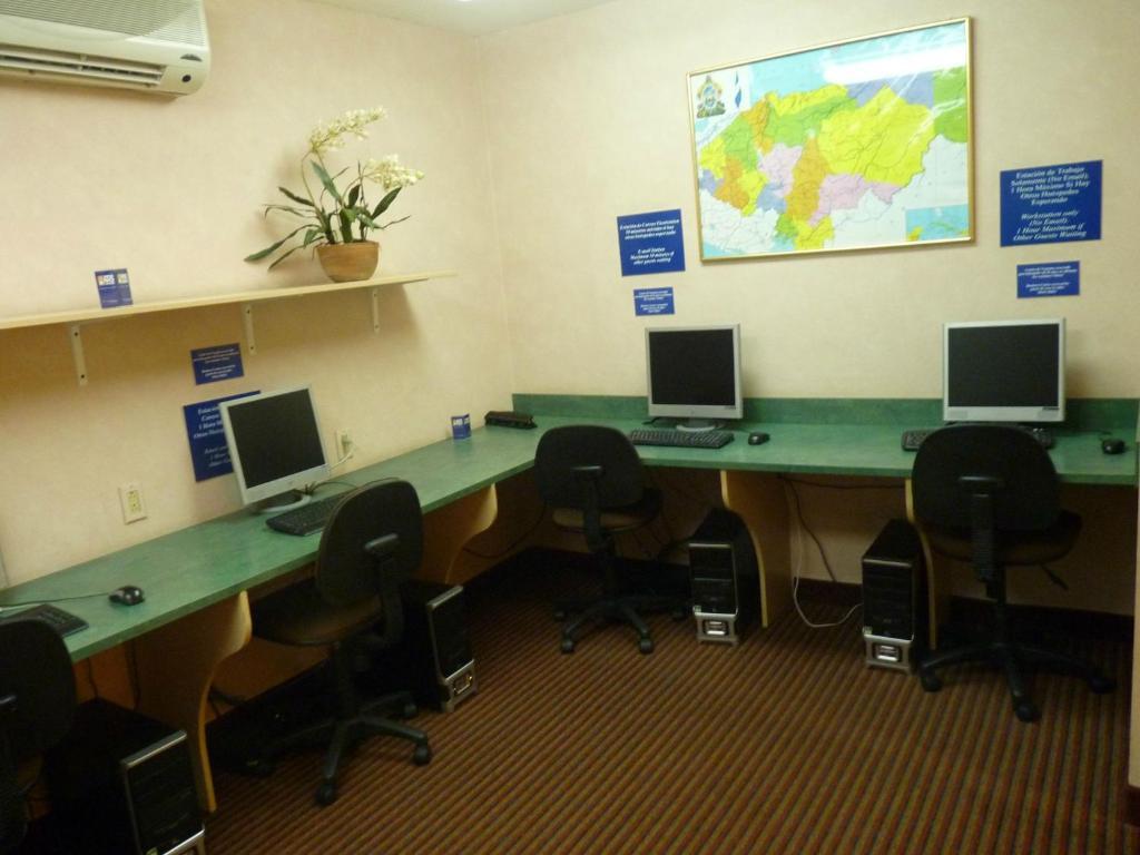Metrotel Express San Pedro Sula Dış mekan fotoğraf